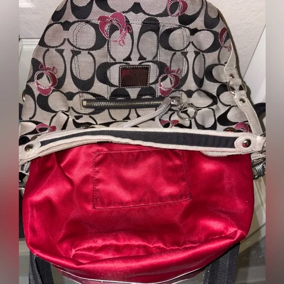 COACH SIGNATURE POPPY DRAWSTRING BUCKET CROSSBODY HANDBAG W/ HANGTAG CHARM RARE - Picture 13 of 15